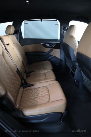 Audi SQ7 TDI quattro 4.0 V8 320кВ