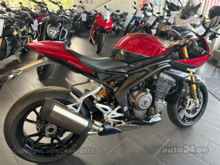 Triumph Speed Triple R 1200 RR R3 132kW