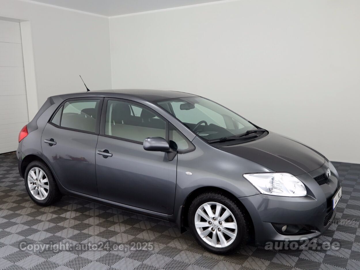 Toyota Auris Linea Sol ATM