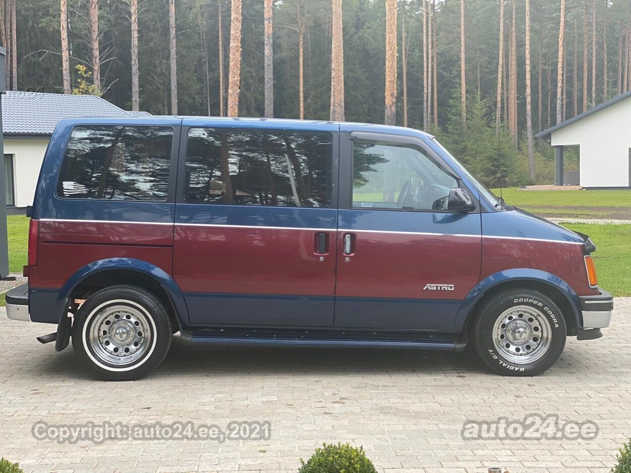 chevrolet astro 1990