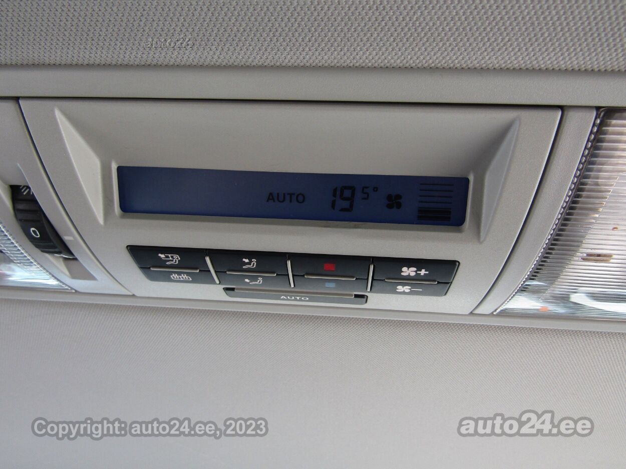 Volkswagen Multivan Highline United 2.5 Tdi 128кВ auto24.ee