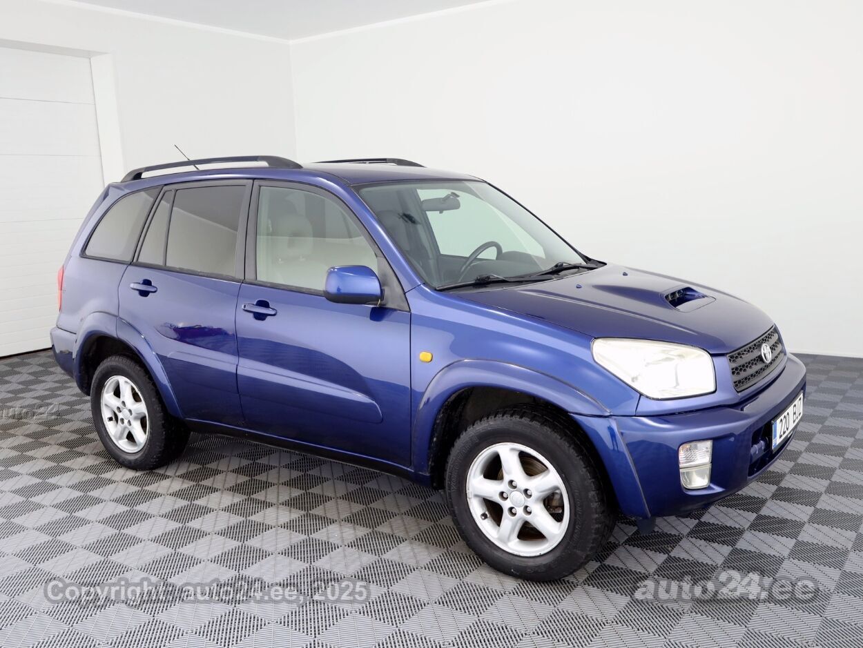 Toyota RAV4 Linea Sol 4x4 A-C