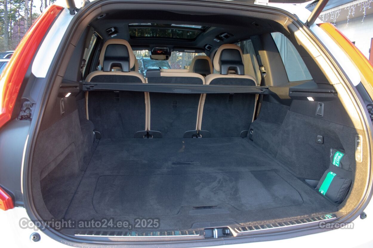 Volvo XC90 Inscription Intelli PRO Xenium Wntr Fullopt 2.0 B5 AWD KERS MHEV Kerghübriid 183 kW