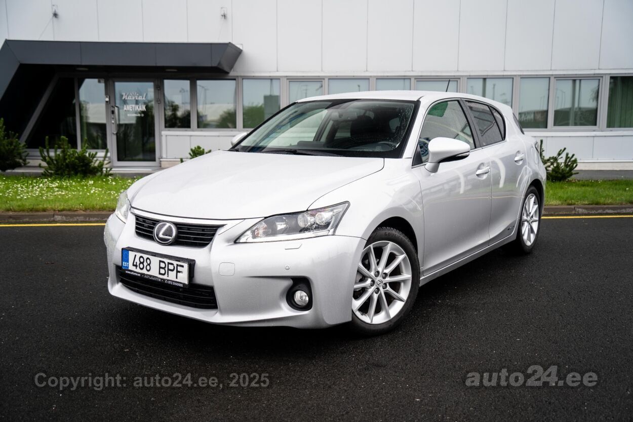 レクサス　CT 200h LEXUS CT200h“F SPORT X Line” | Re-urbanization -再都市化-