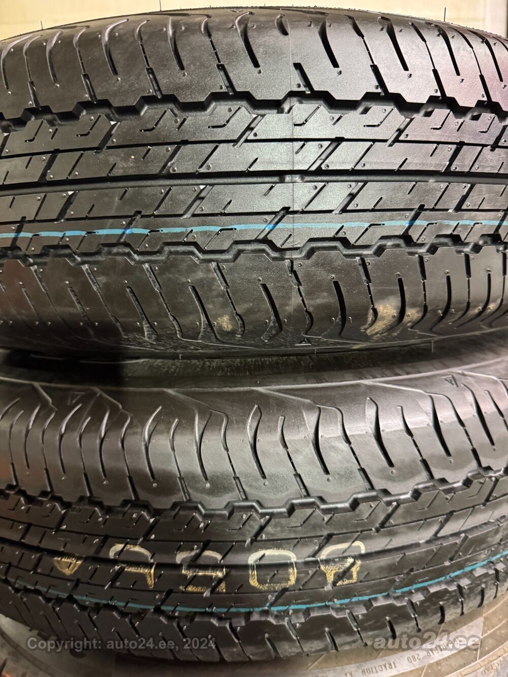 195/80R15 DUNLOP GRANDTREK AT20 5本セット