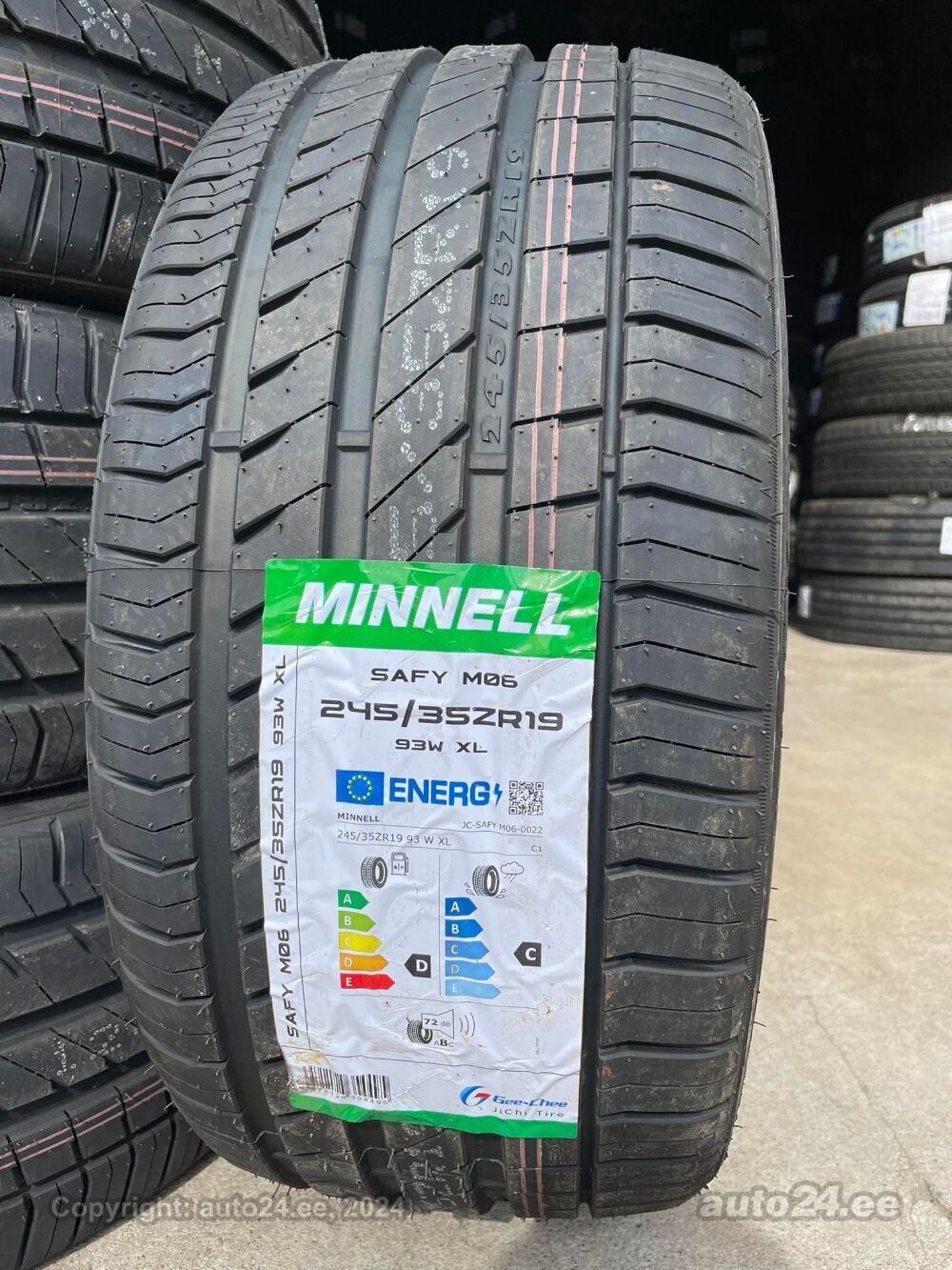MINNELL SAFY M06 235/35R20 92W XL | Egzotika.lt