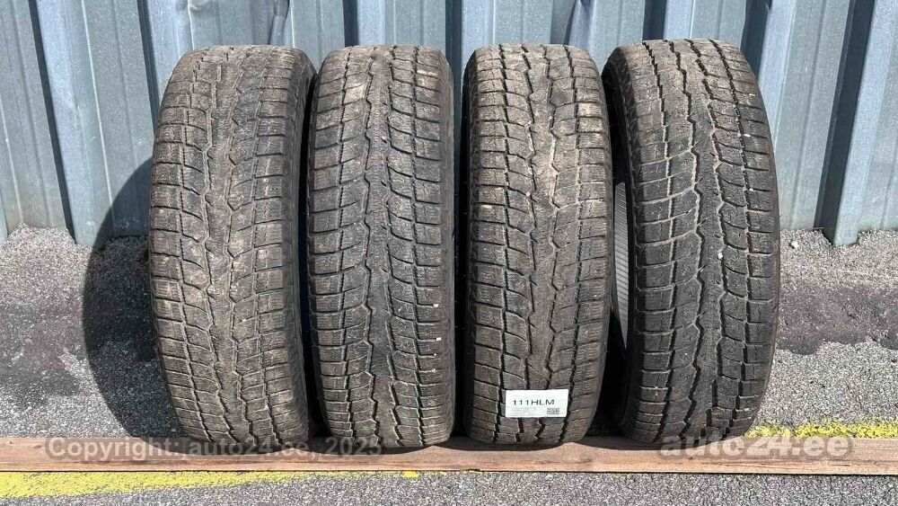 タイヤ・ホイール (172)(1)225/65R17TOYO winter TRANPATH TX 172)(1)225/65R17TOYO winter TRANPATH TX Search Results: Toyo 225