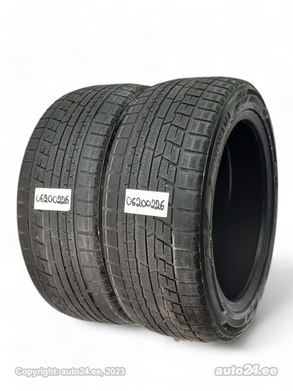 2022年 スタッドレス ヨコハマ IG60 215/45R17 バリ溝90% 【公式通販】