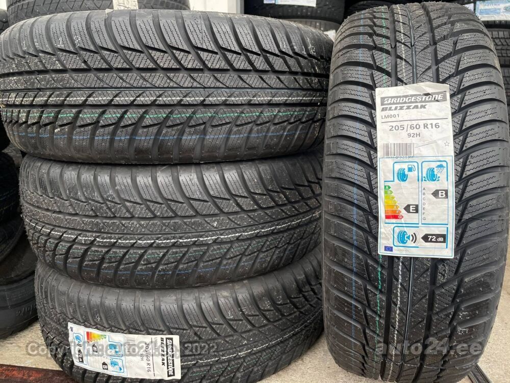 205/60R16 スタッドレス 22年製 ブリヂストン VRX2 バリ山 Amazon.co