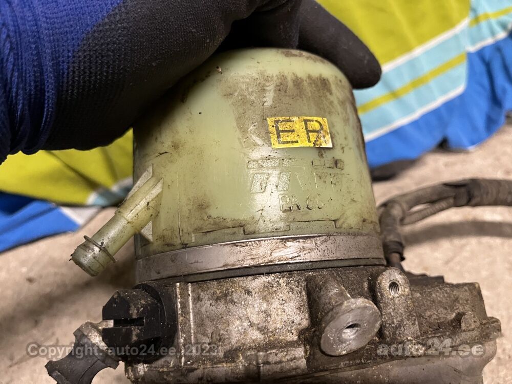 Opel Astra Power steering pumps auto24.ee